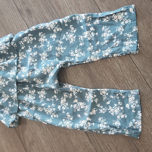 AS IS Floral romper - Picture 3 of 11